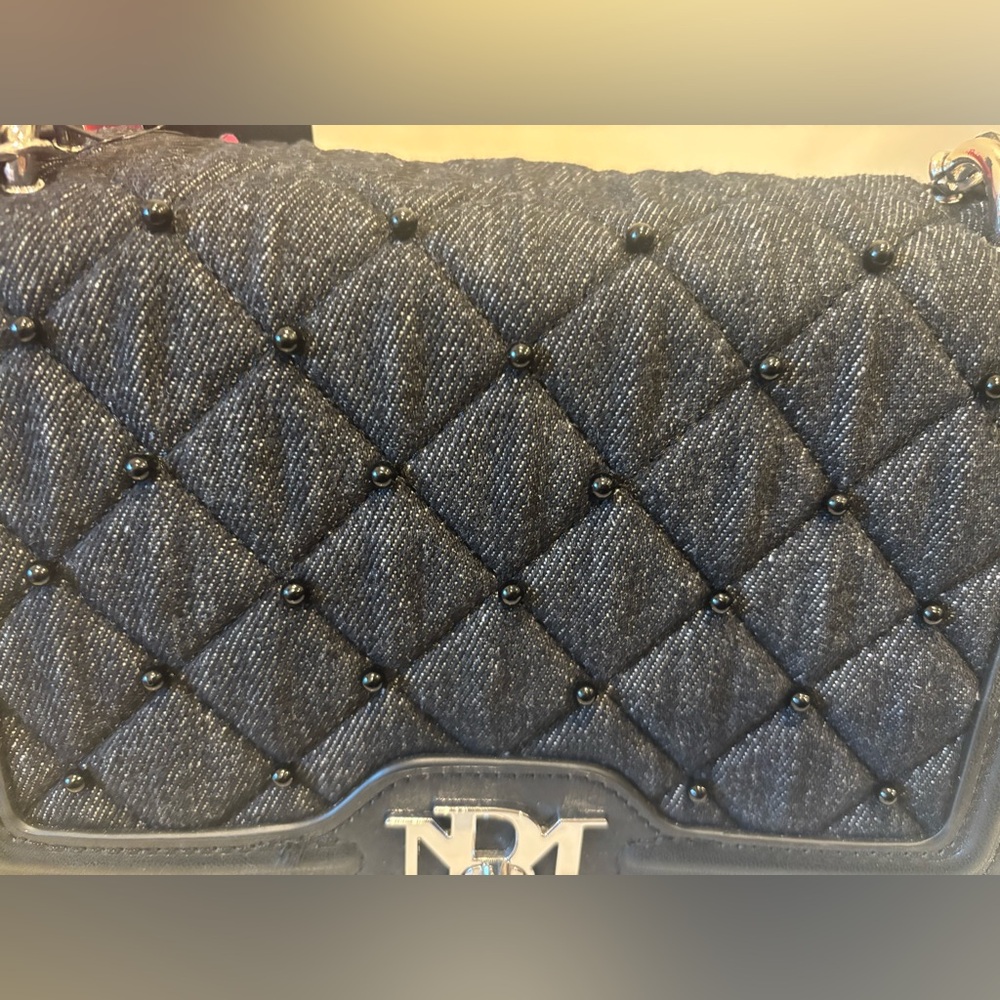 Badgley Mischka, Black Quilted Women's Bag - Picture 7 of 7